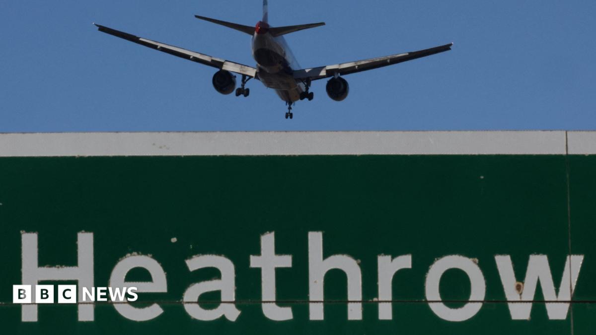 Andy Burnham refuses to back third runway at Heathrow