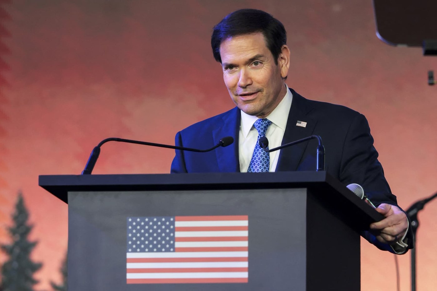 U.S. eyes refining muscle of Indian billionaire Ambani's Reliance as Rubio visits Jamnagar plant