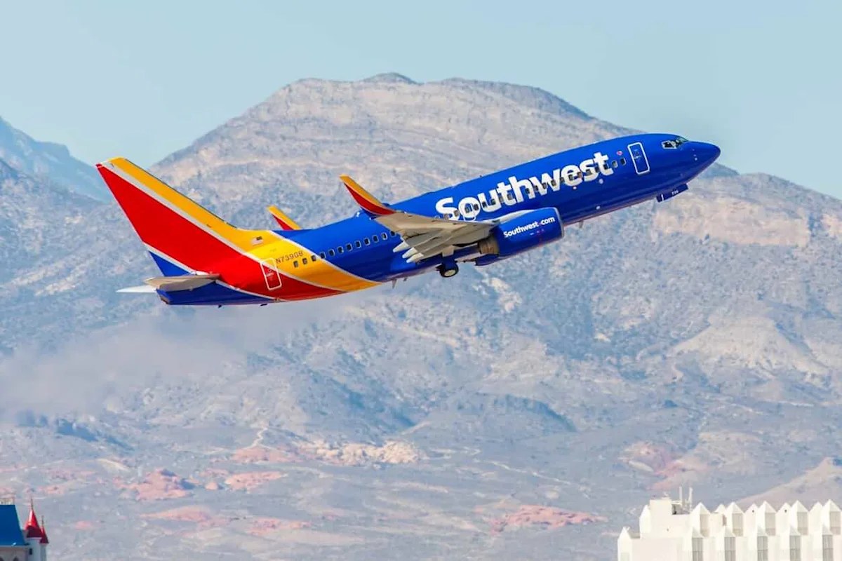 Southwest Airlines Stock: Analyst Estimates & Ratings