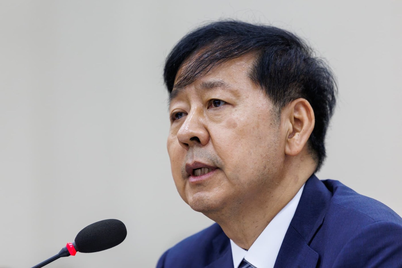 Minister apologizes as Korean leveraged ETF investors nurse heavy losses amid chip stock rout