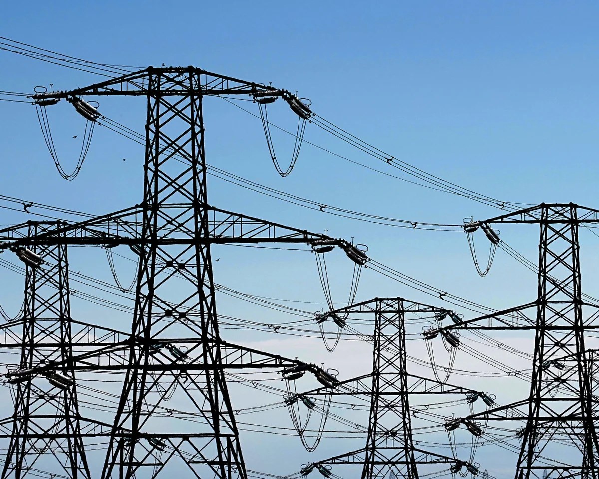 Lawyers to investigate claims of GB power grid cover-up over blackout risk