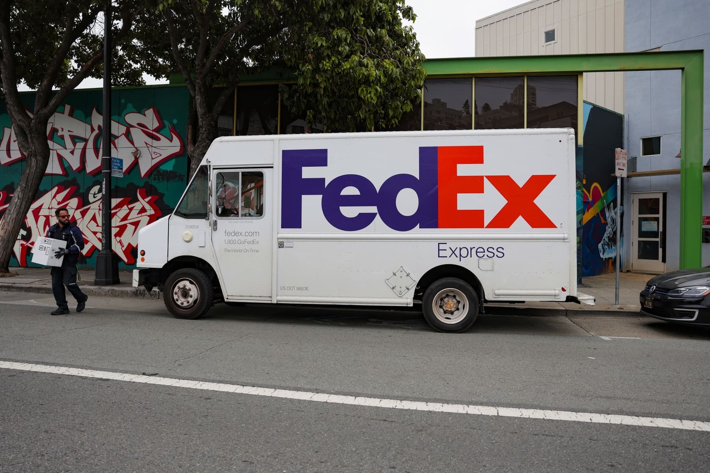 Logistics giants are racing to keep up with healthcare boom as GLP-1s highlight need for cold storage