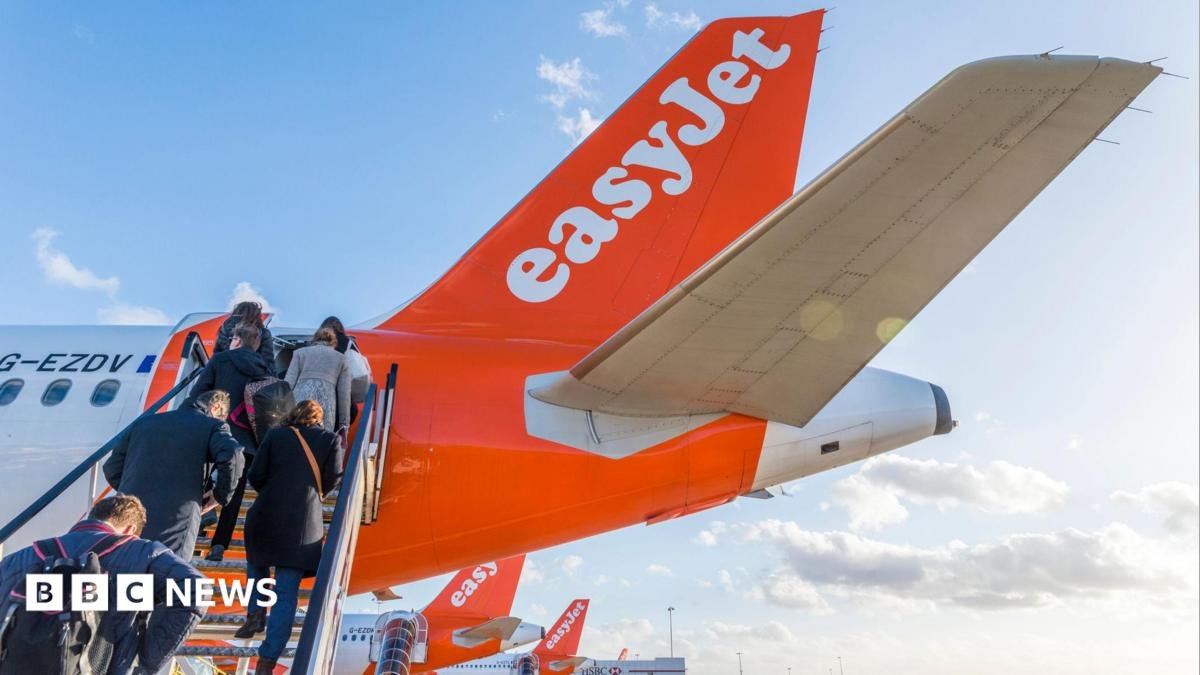 EasyJet agrees to rival £5.7bn takeover bid