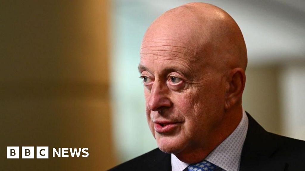 Cadbury chocolate-owner Mondelez defends staying in Russia