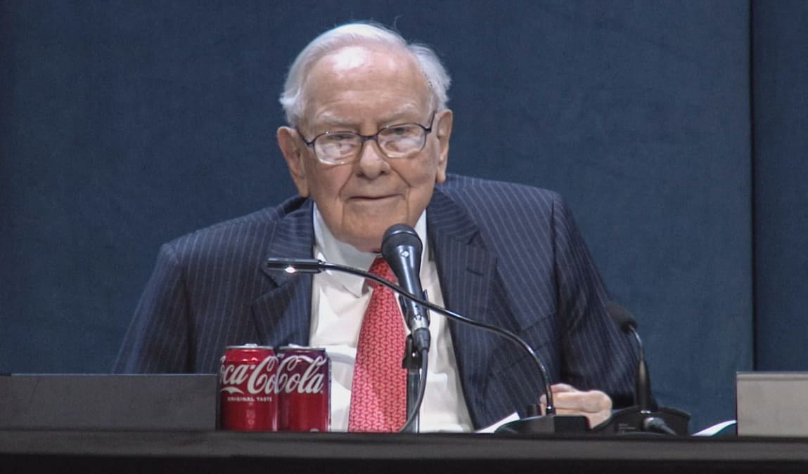 Berkshire Hathaway shares hit eight-month high