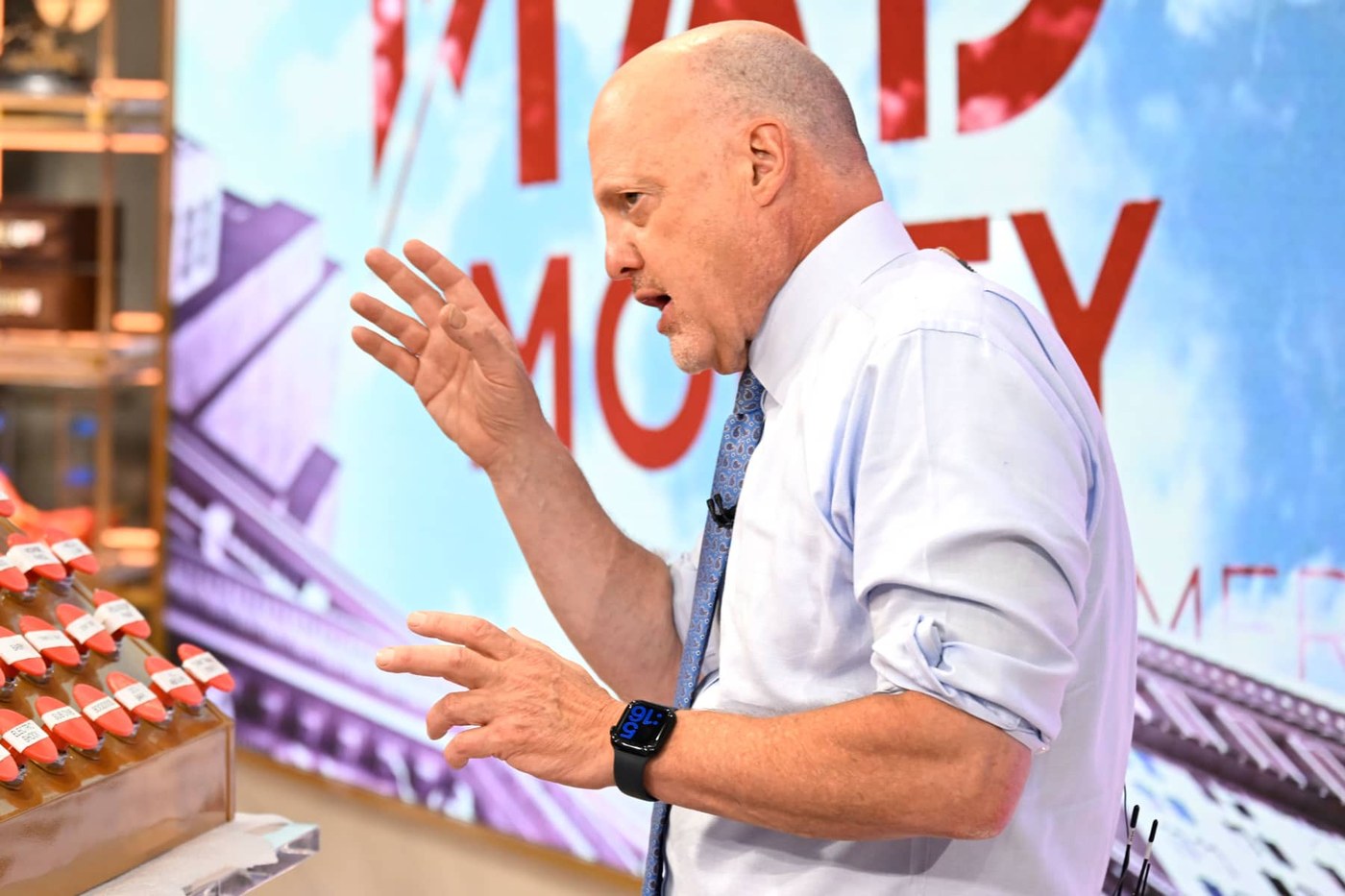 Jim Cramer says Wall Street is punishing the wrong tech stocks